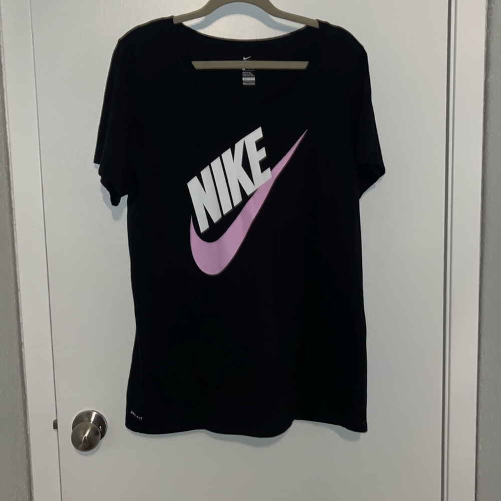 Black Nike Tee